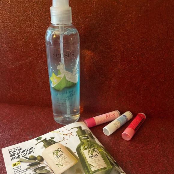 3 lip balms & star fruit/coconut body spray pack - Picture 4 of 6